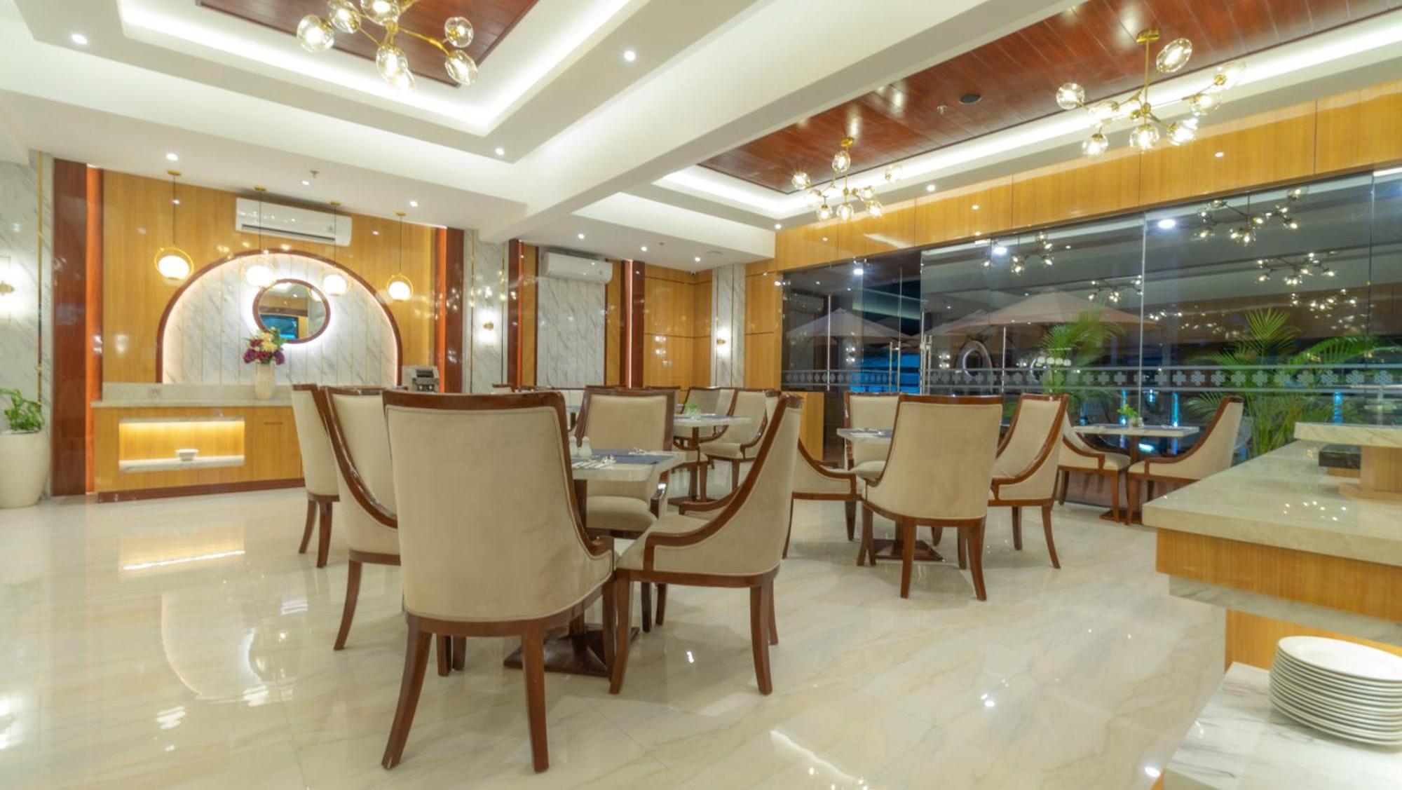 City Of Aventus Hotel - Denpasar Extérieur photo