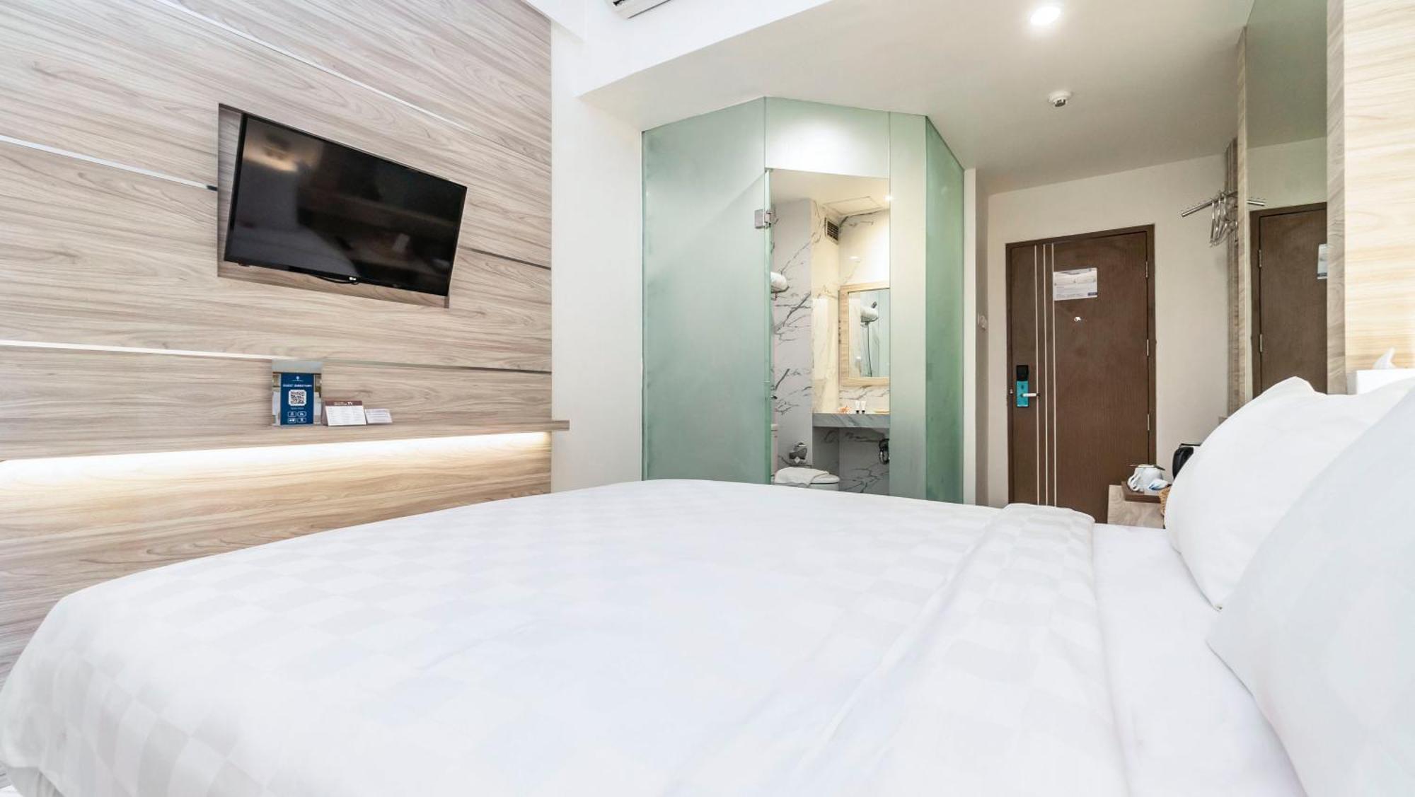 City Of Aventus Hotel - Denpasar Chambre photo