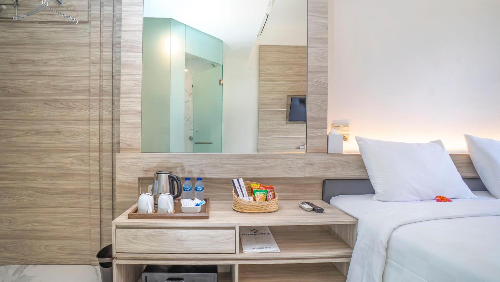 City Of Aventus Hotel - Denpasar Extérieur photo